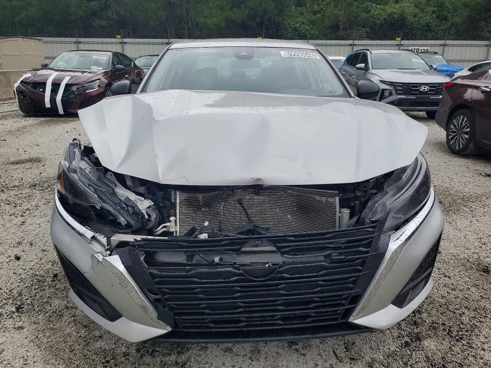 Photo 5 from auction – 2025 NISSAN ALTIMA with VIN 1N4BL4DV9SN365382