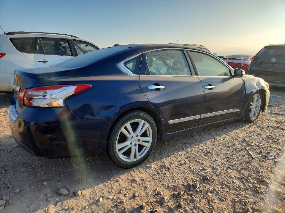 Photo 3 from auction – 2016 NISSAN ALTIMA with VIN 1N4BL3AP1GC270639