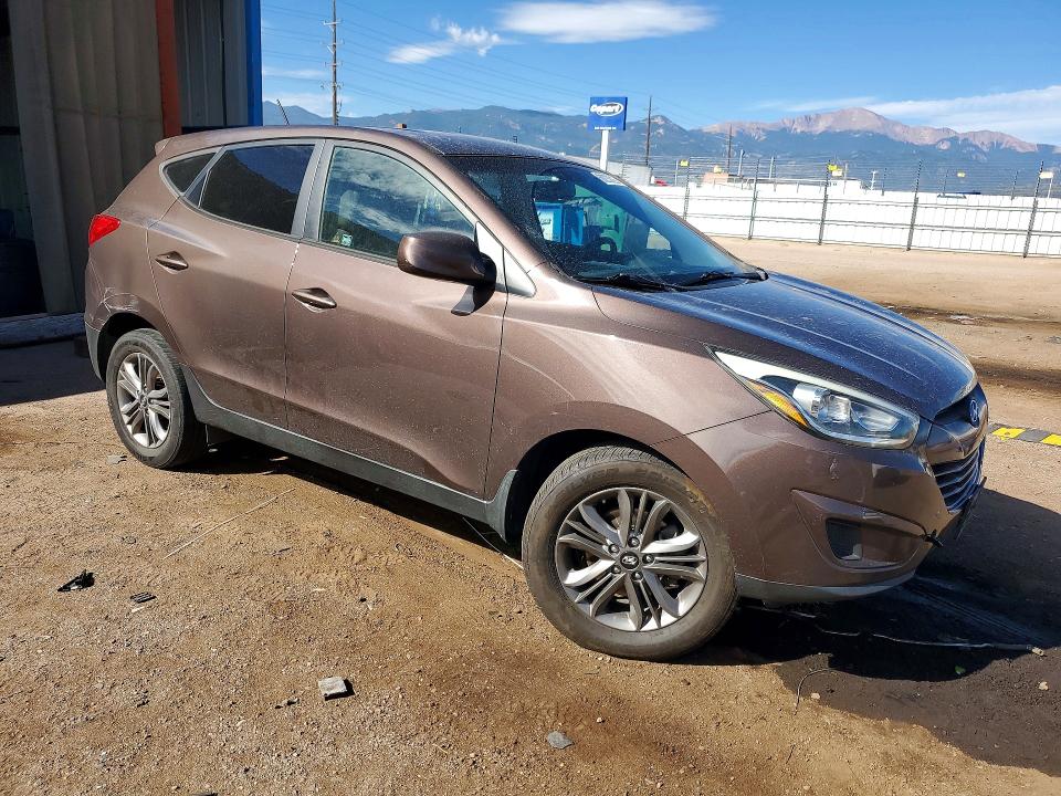 Photo 4 from auction – 2014 HYUNDAI TUCSON with VIN KM8JTCAFXEU925302
