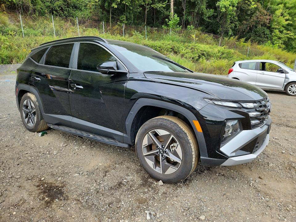 Снимка 4 от търг – 2025 HYUNDAI TUCSON с VIN 5NMJBCDE7SH544715
