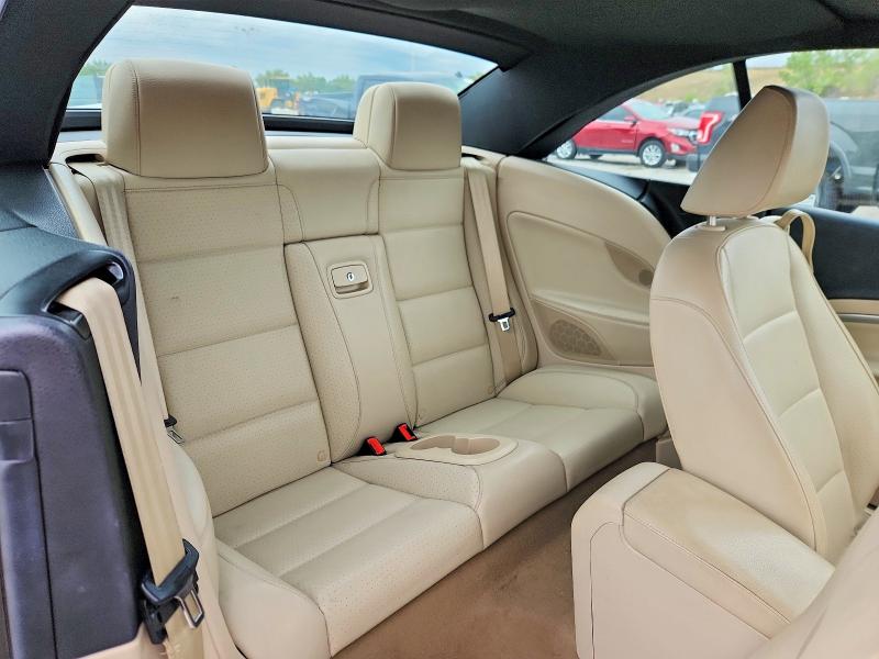 Photo 10 from auction – 2013 VOLKSWAGEN EOS with VIN WVWBW8AH1DV004349