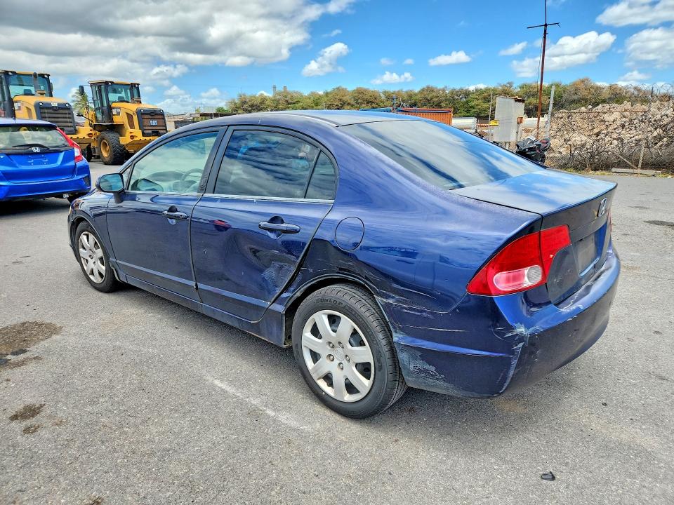Foto 2 de la subasta – 2007 HONDA CIVIC con VIN 1HGFA16537L132857