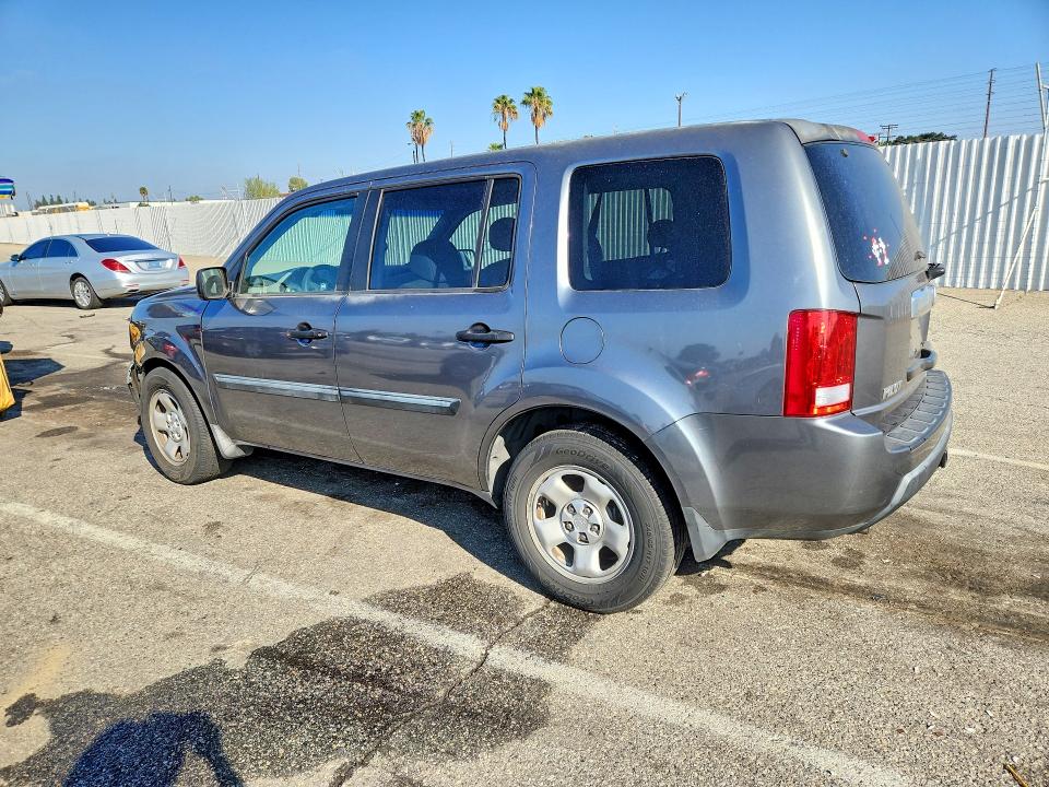 Photo 2 from auction – 2010 HONDA PILOT with VIN 5FNYF3H29AB012062