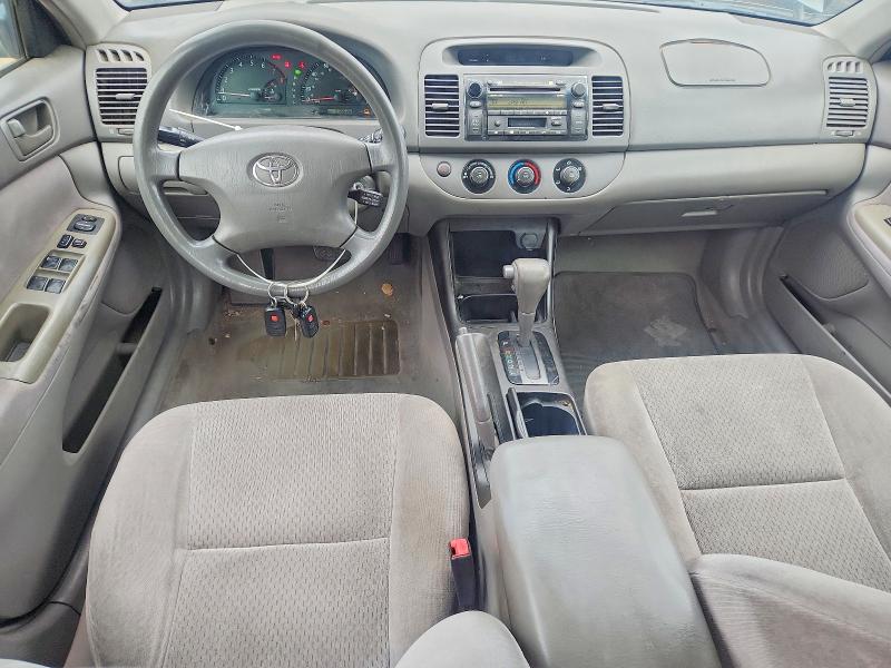 Photo 8 from auction – 2002 TOYOTA CAMRY with VIN 4T1BE32K12U546176