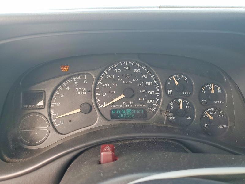 Photo 9 from auction – 2002 CHEVROLET SILVERADO with VIN 2GCEC19T921242745