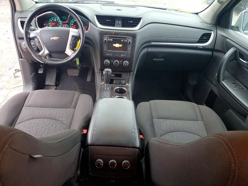 Photo 8 from auction – 2017 CHEVROLET TRAVERSE with VIN 1GNKRGKD1HJ281214