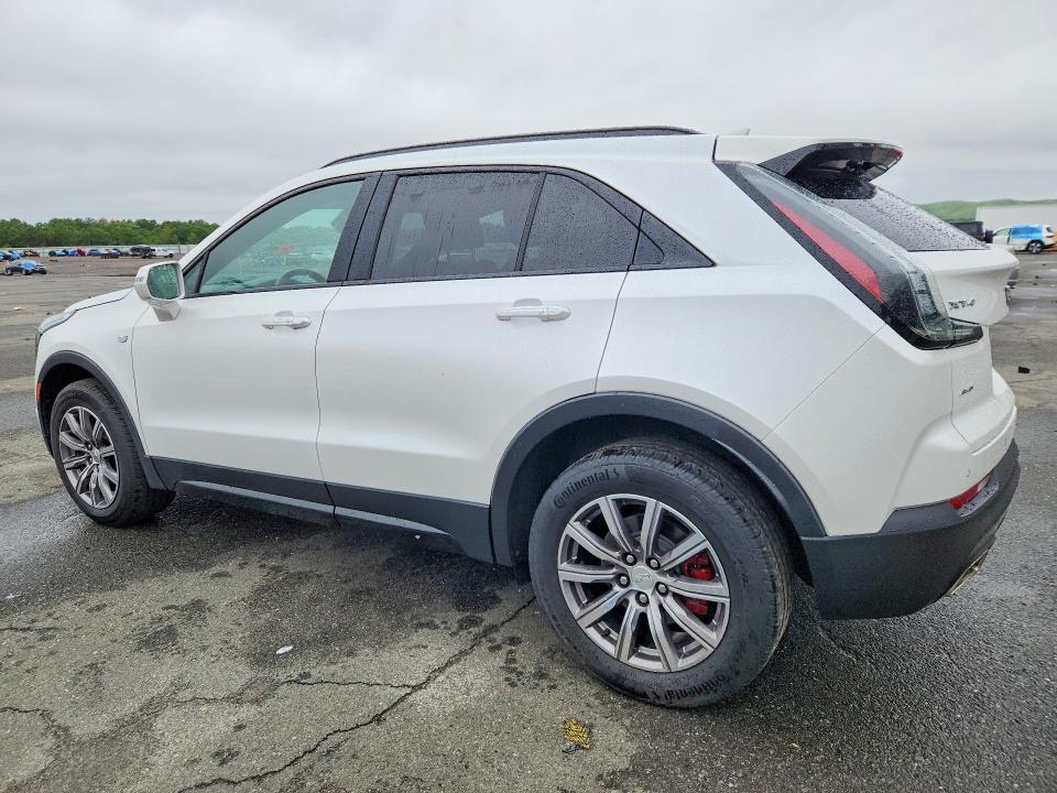 Photo 2 from auction – 2021 CADILLAC XT4 with VIN 1GYFZFR48MF017506