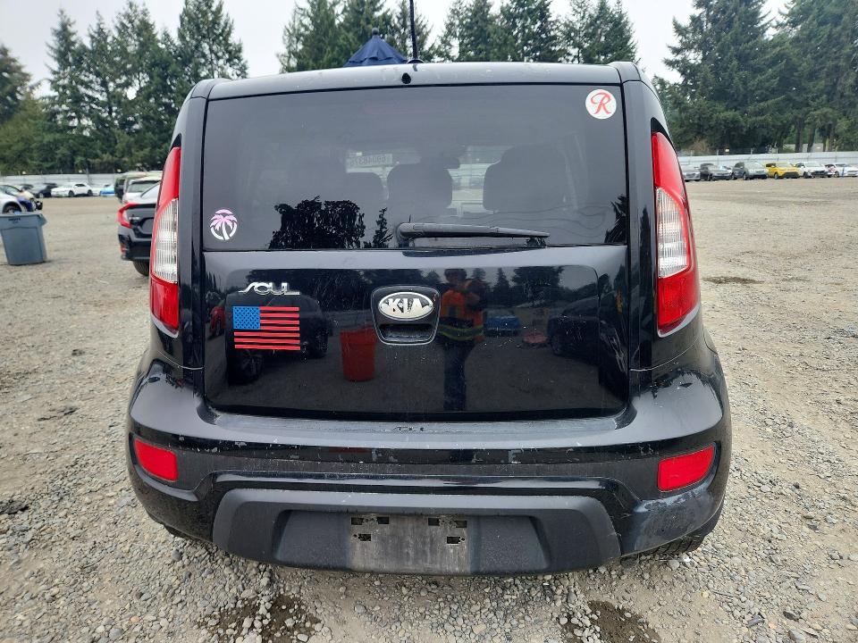 Photo 6 from auction – 2013 KIA SOUL with VIN KNDJT2A52D7518089