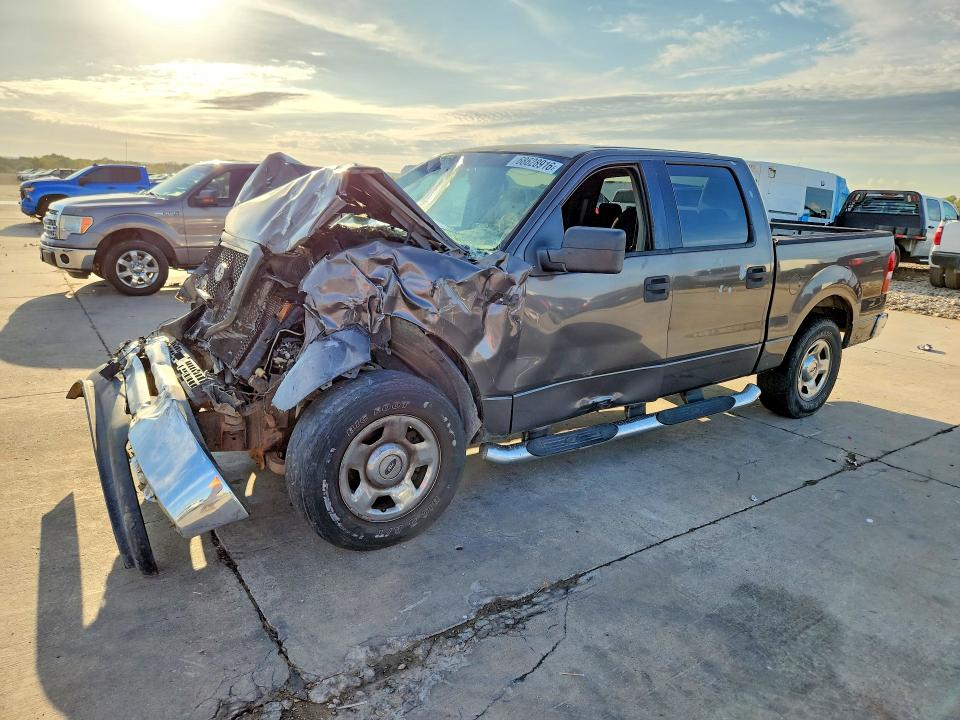 FORD F150 2006 with VIN 1FTRW12W46KE02596 - Photo from auction
