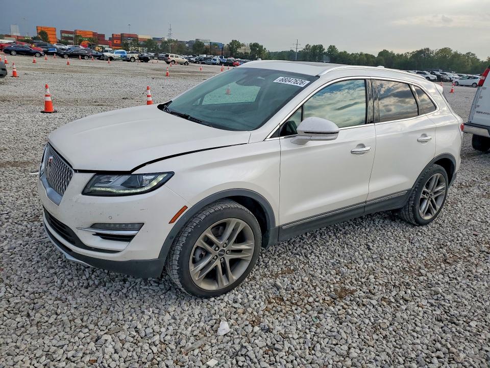 LINCOLN MKC 2019 z numerem VIN 5LMCJ3D99KUL09359 - Zdjęcie z aukcji
