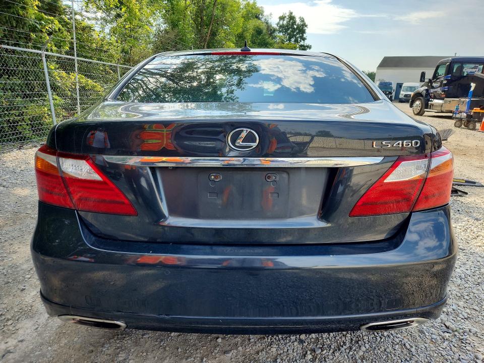 Photo 6 from auction – 2011 LEXUS LS with VIN JTHBL5EF7B5102247