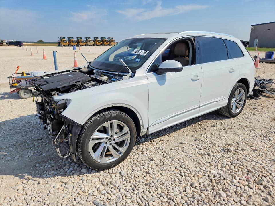 AUDI Q7 2022 مع رقم تعريف المركبة WA1VXBF77ND013601 - صورة من المزاد
