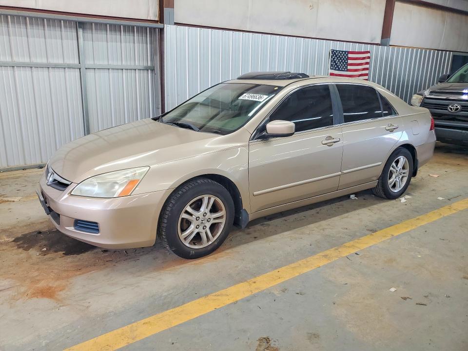 HONDA ACCORD 2006 с VIN 1HGCM568X6A176487 - Снимка от търг