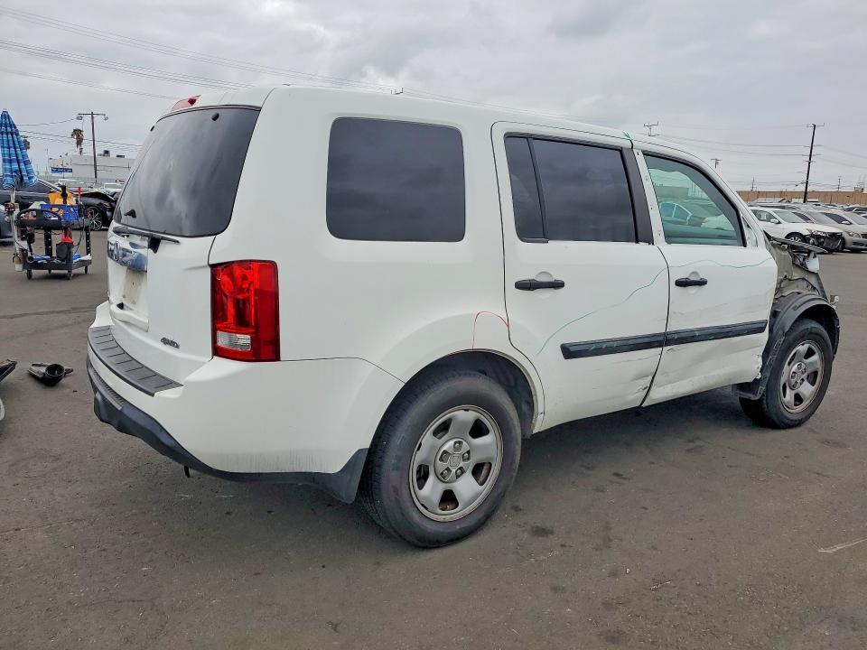 Photo 3 from auction – 2014 HONDA PILOT with VIN 5FNYF4H21EB022158