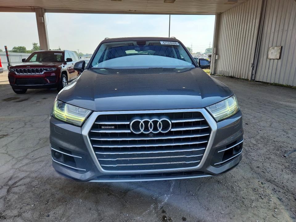 Photo 5 from auction – 2018 AUDI Q7 with VIN WA1VAAF71JD042422