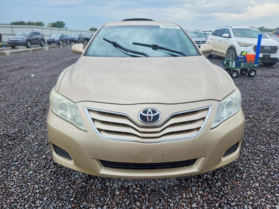 Photo 5 from auction – 2011 TOYOTA CAMRY with VIN 4T1BF3EK6BU118788