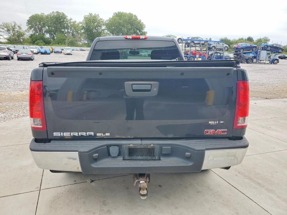 Foto 6 de la subasta – 2013 GMC SIERRA con VIN 1GTR1VE09DZ294901