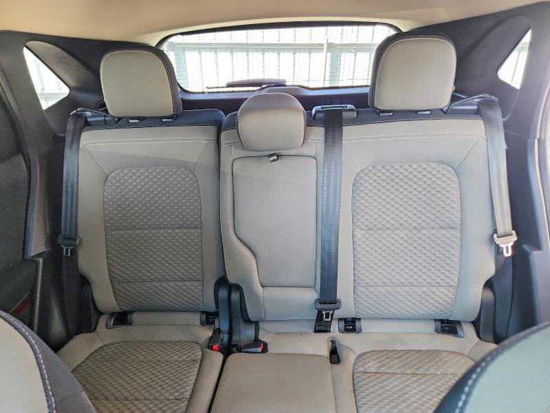 Photo 10 from auction – 2020 FORD ESCAPE with VIN 1FMCU0G60LUA92179