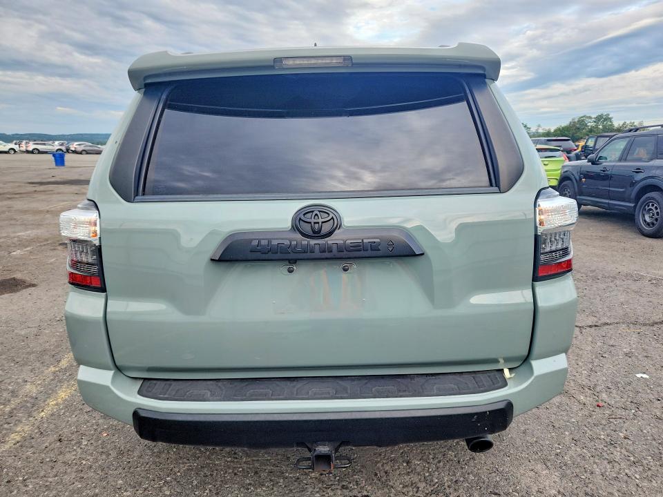 Photo 6 from auction – 2023 TOYOTA 4RUNNER with VIN JTERU5JR2P6172491