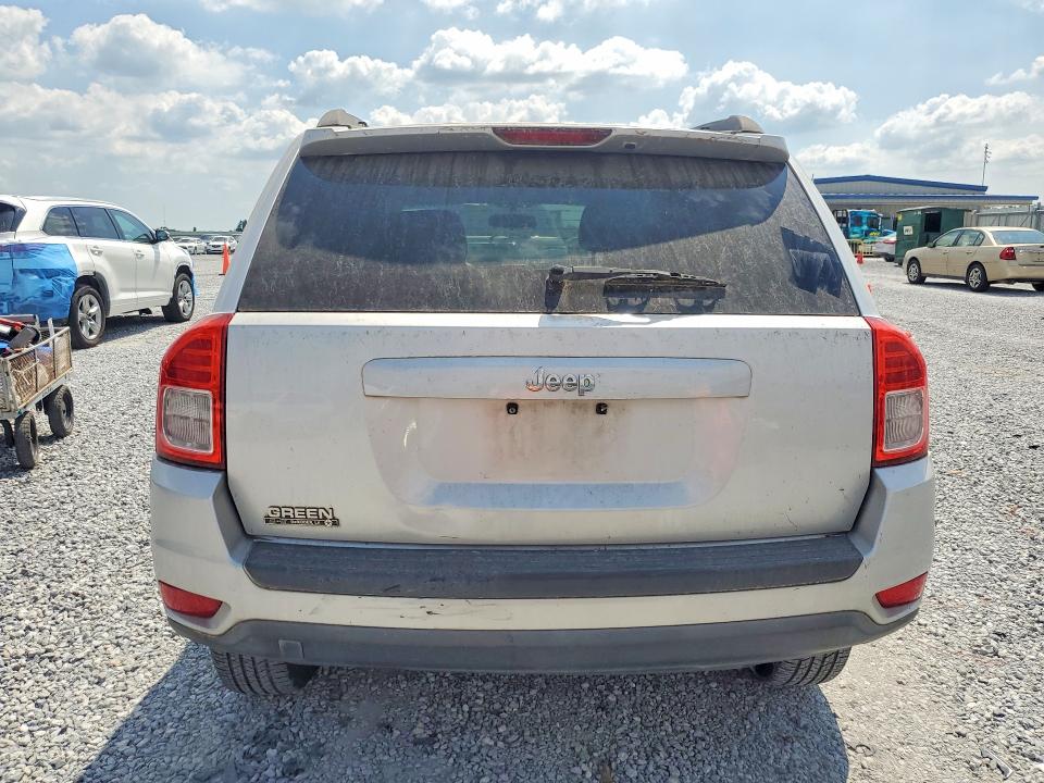 Фото 6 с аукциона – 2012 JEEP COMPASS с VIN 1C4NJCBAXCD650073