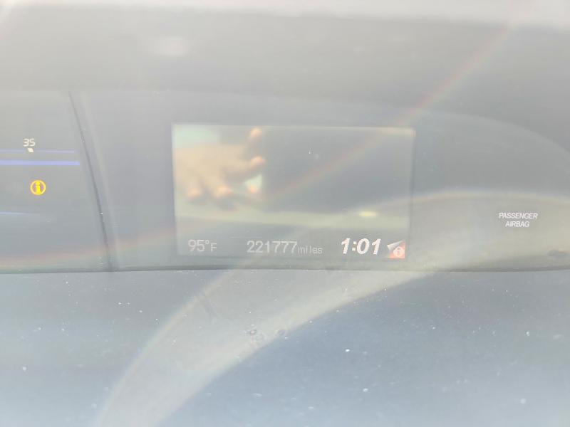 Снимка 9 от търг – 2015 HONDA CIVIC с VIN 19XFB2F58FE071028