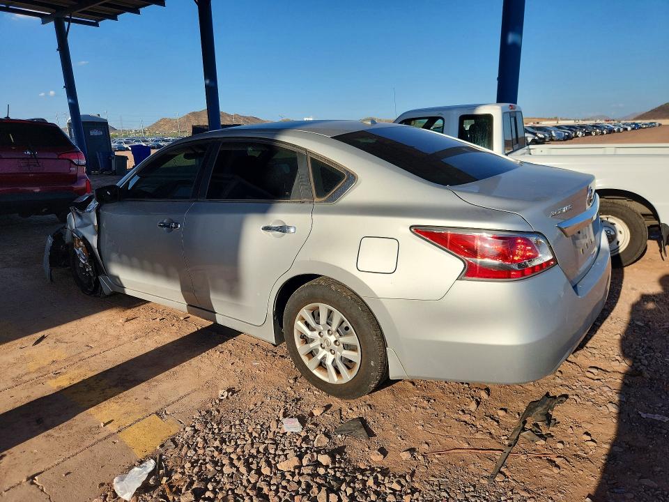 Photo 2 from auction – 2015 NISSAN ALTIMA with VIN 1N4AL3AP6FN876579