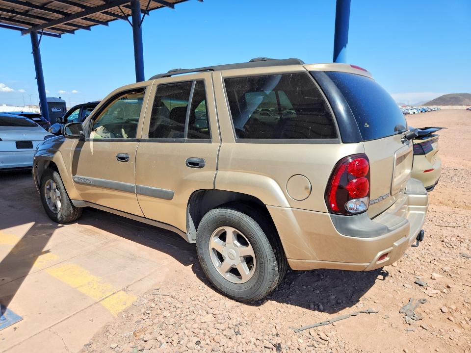 Photo 2 from auction – 2004 CHEVROLET TRAILBLAZER with VIN 1GNDT13S942292339