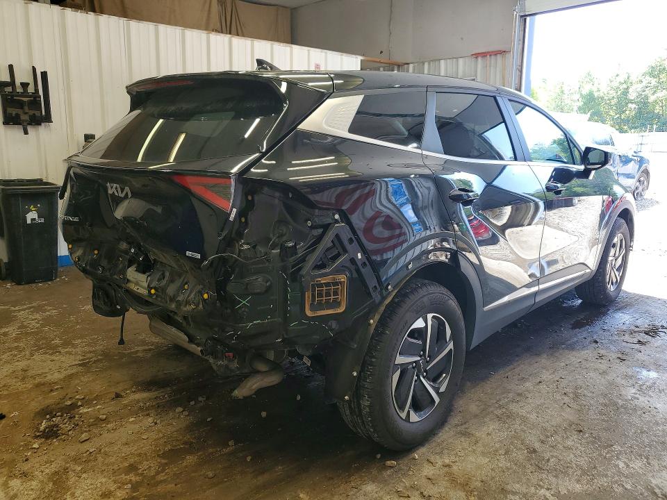 Foto 3 de la subasta – 2023 KIA SPORTAGE con VIN KNDPUCAGXP7053211