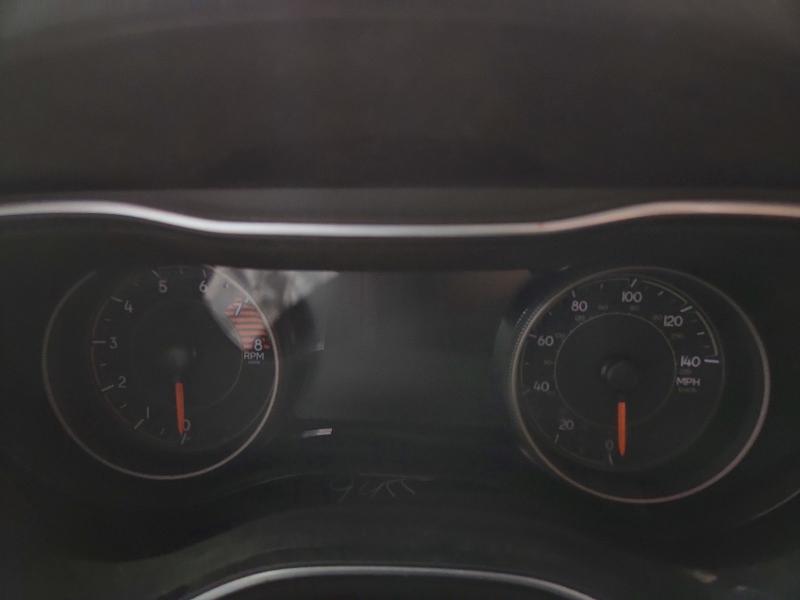 Foto 9 de la subasta – 2021 JEEP CHEROKEE con VIN 1C4PJMBX1MD177927