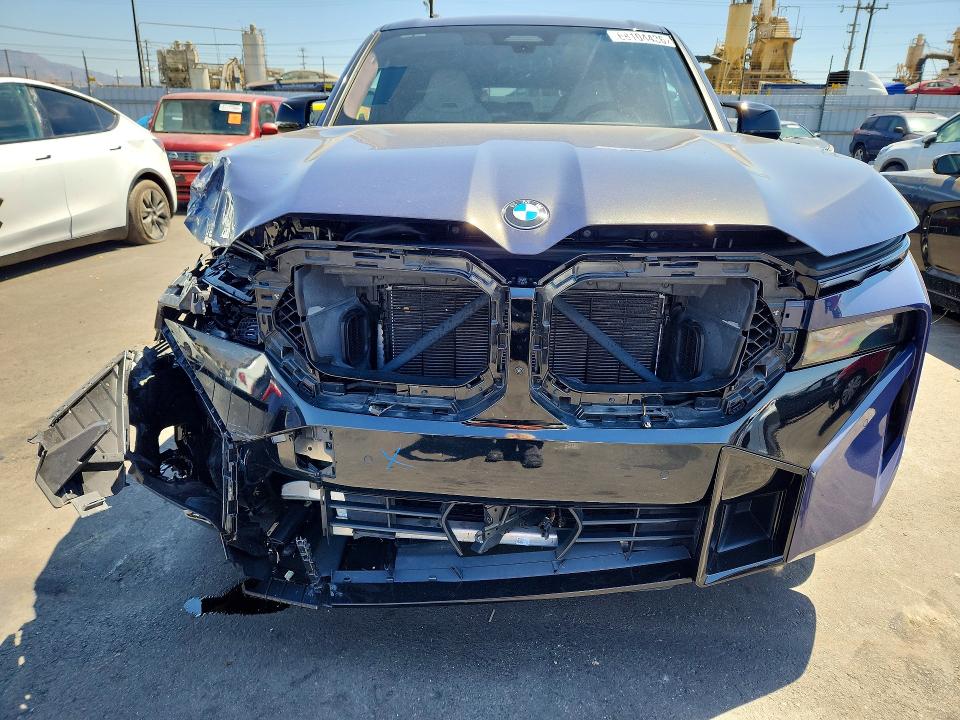 Foto 5 de la subasta – 2024 BMW XM con VIN 5YM23CS0XR9U93930
