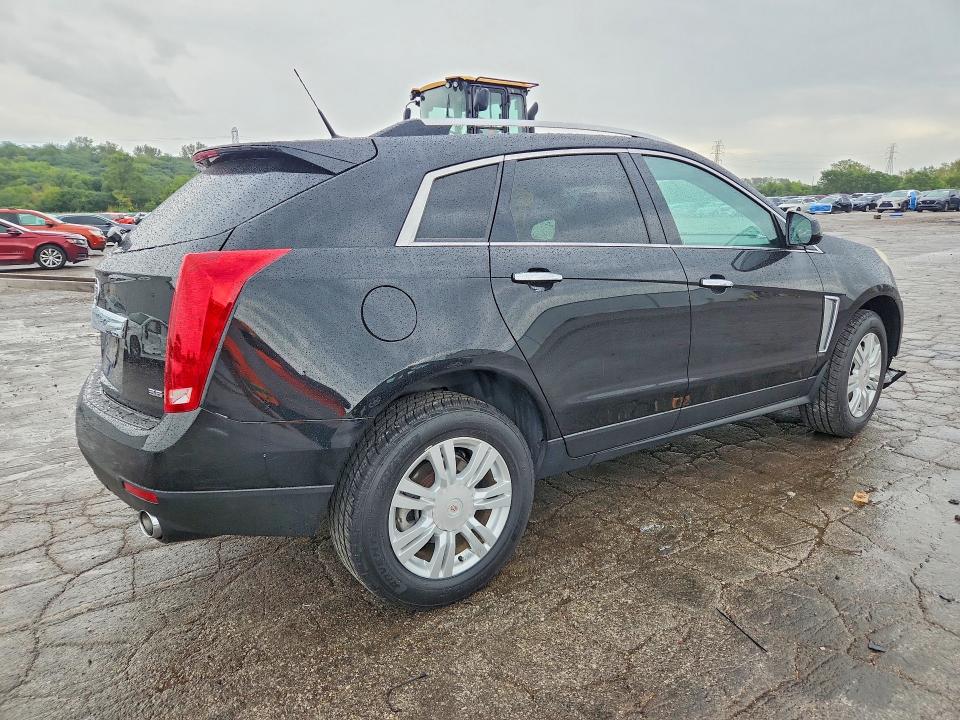 Photo 3 from auction – 2014 CADILLAC SRX with VIN 3GYFNAE37ES588218