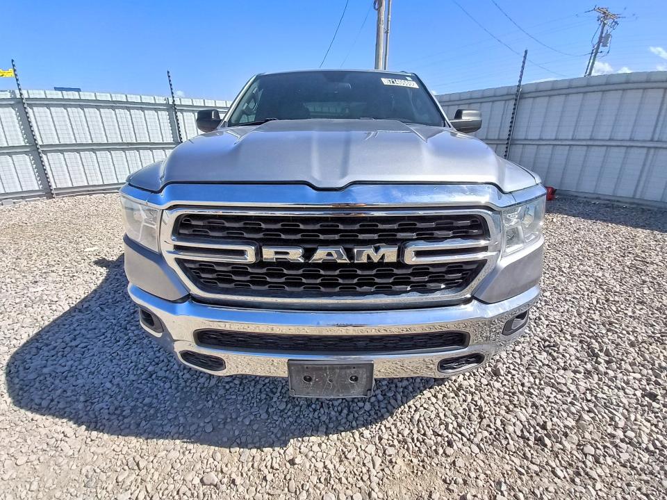 صورة رقم 5 من المزاد - 2022 RAM 1500 مع VIN 1C6SRFFT2NN411842