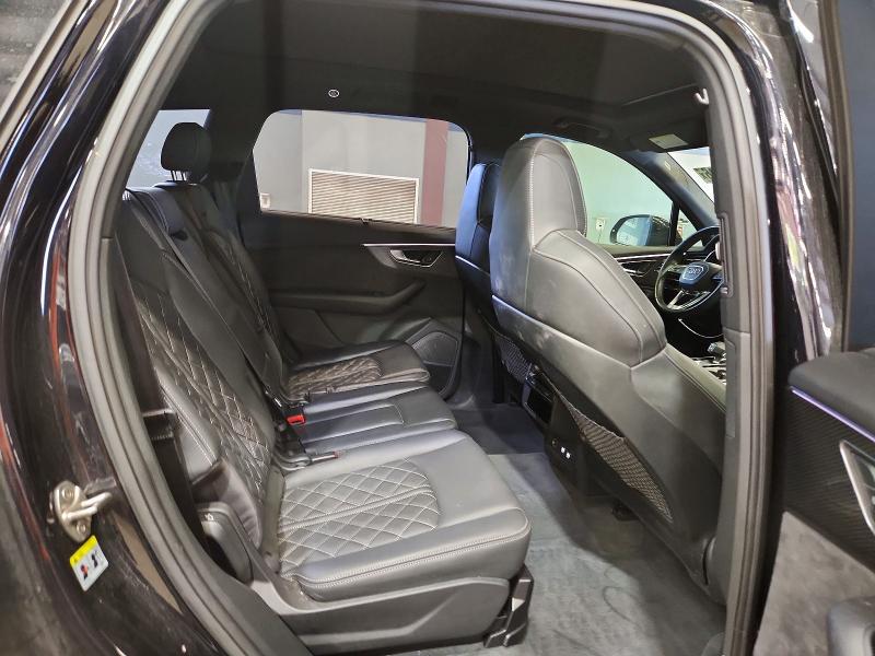 Zdjęcie 11 z aukcji – 2020 AUDI SQ7 z VIN WA1VWAF75LD013252