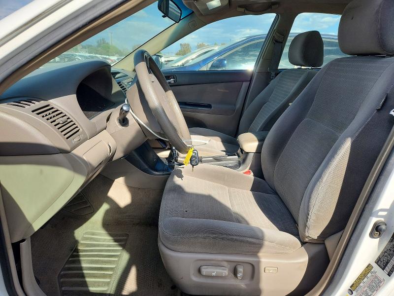 Photo 7 from auction – 2005 TOYOTA CAMRY with VIN 4T1BE30K25U388678