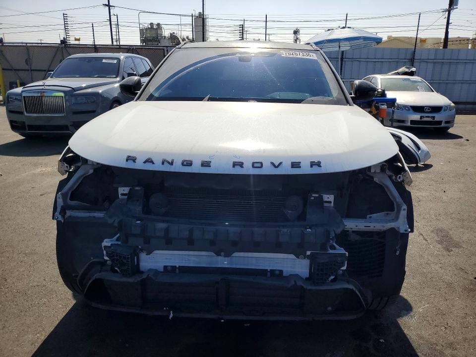 Photo 5 from auction – 2018 LAND ROVER RANGE ROVER VELAR with VIN SALYB2RX6JA770720