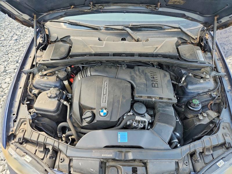 Photo 11 from auction – 2011 BMW 135 with VIN WBAUN7C56BVM24479