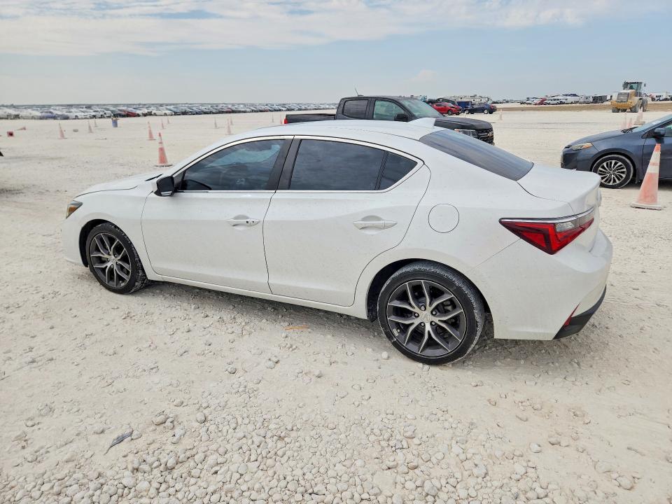 Photo 2 from auction – 2020 ACURA ILX with VIN 19UDE2F77LA006249