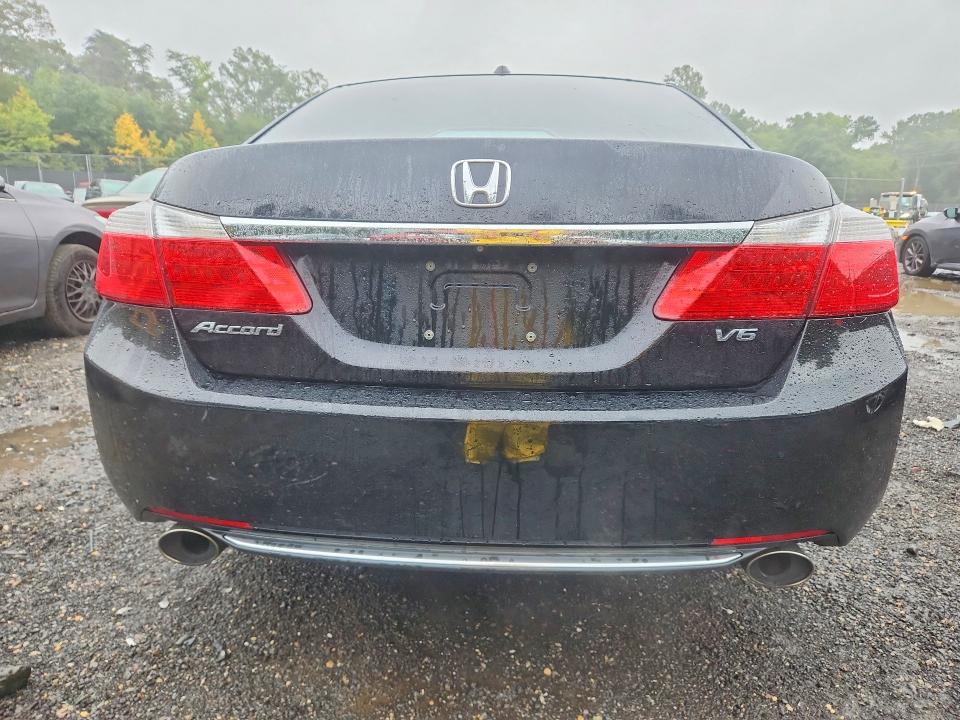 Photo 6 from auction – 2015 HONDA ACCORD with VIN 1HGCR3F80FA008766