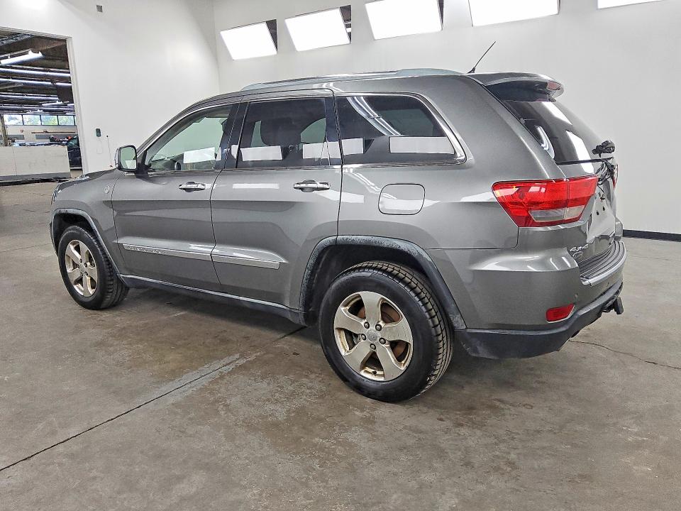 Photo 2 from auction – 2011 JEEP GRAND CHEROKEE with VIN 1J4RR6GT4BC647822