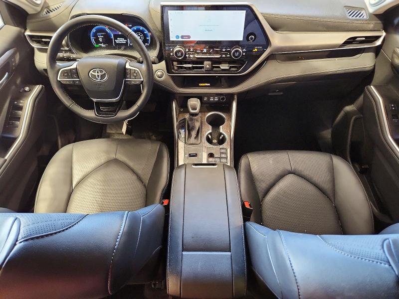 Photo 8 from auction – 2025 TOYOTA HIGHLANDER HYBRID with VIN 5TDEBRCHXSS658947