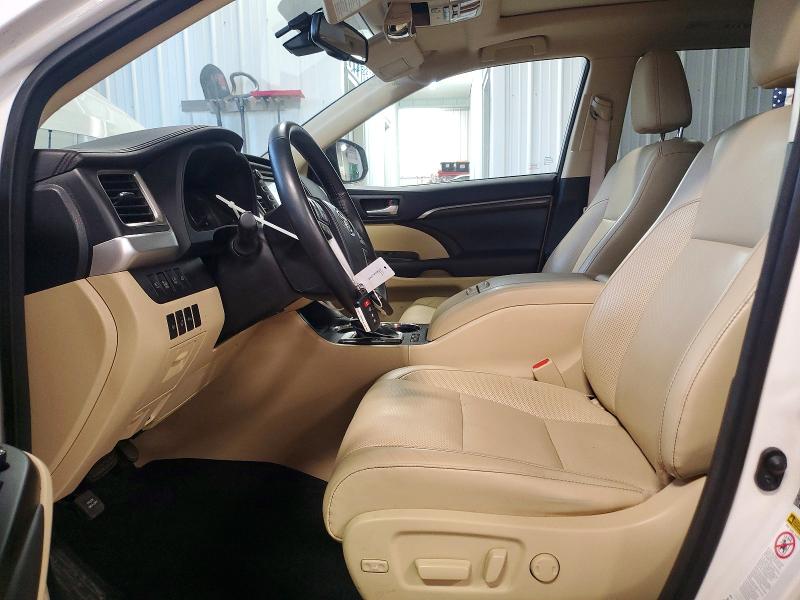 Снимка 7 от търг – 2015 TOYOTA HIGHLANDER с VIN 5TDDKRFH2FS099228