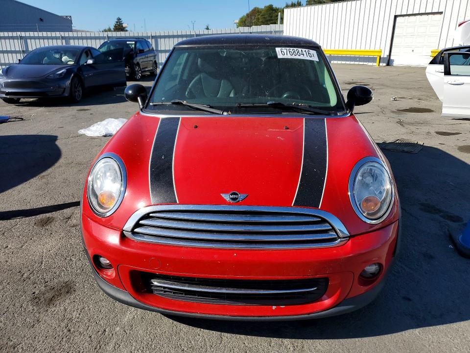 Photo 5 from auction – 2012 MINI COOPER with VIN WMWSU3C53CT367917