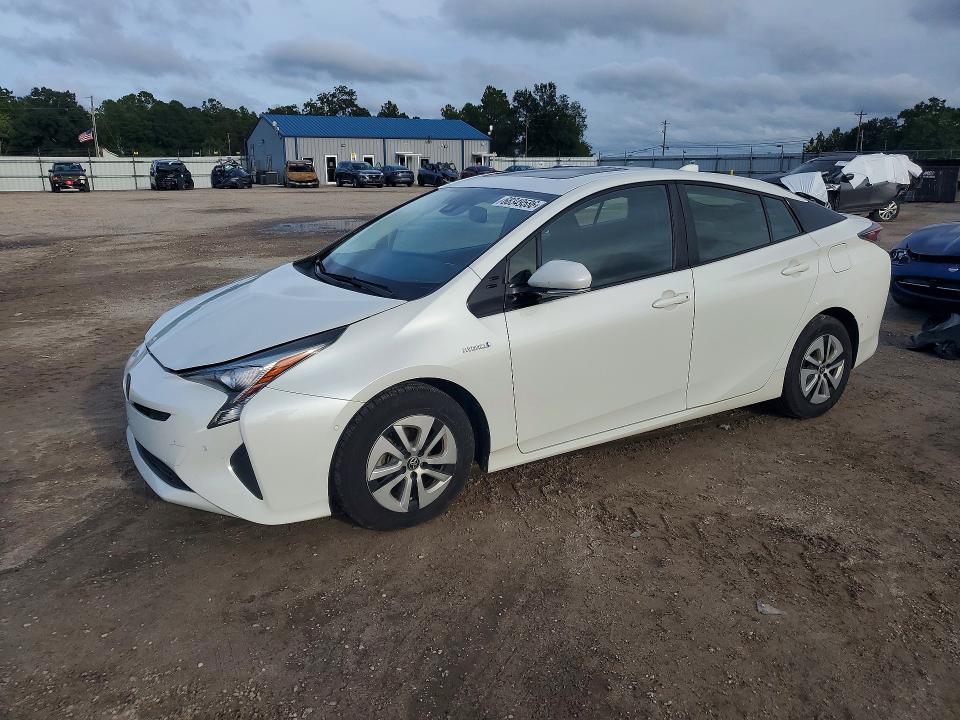 2017 TOYOTA PRIUS - Търг №68349586