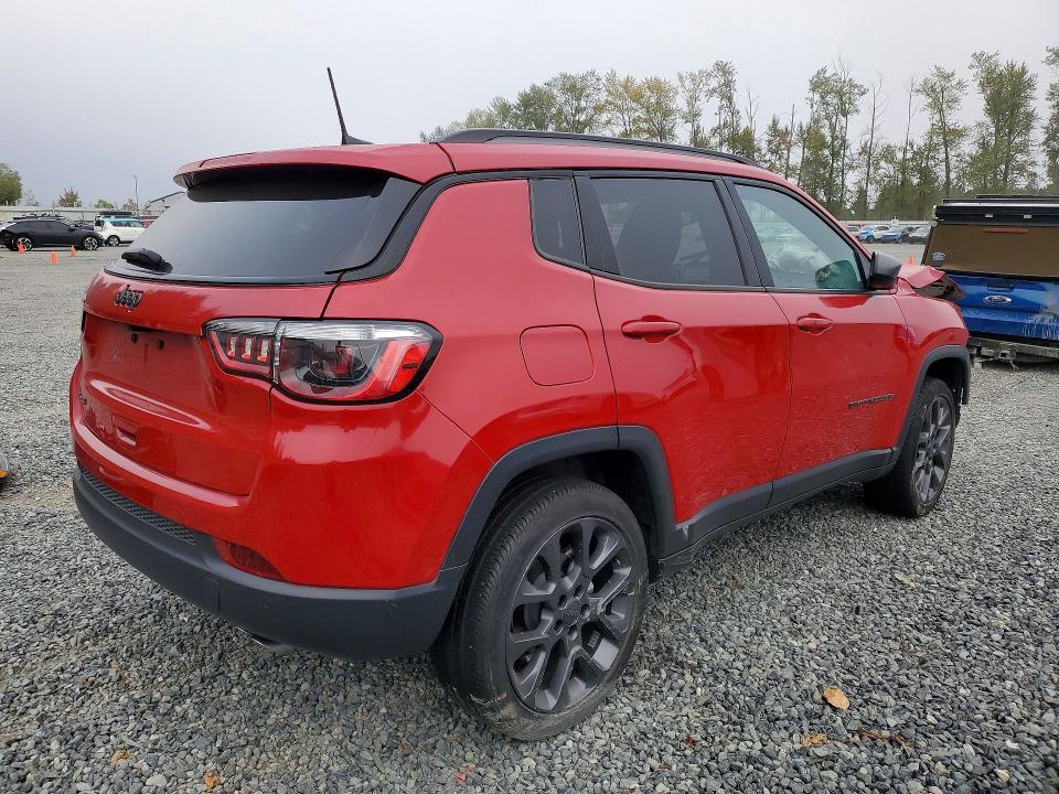 Photo 3 from auction – 2021 JEEP COMPASS with VIN 3C4NJDEB9MT565909