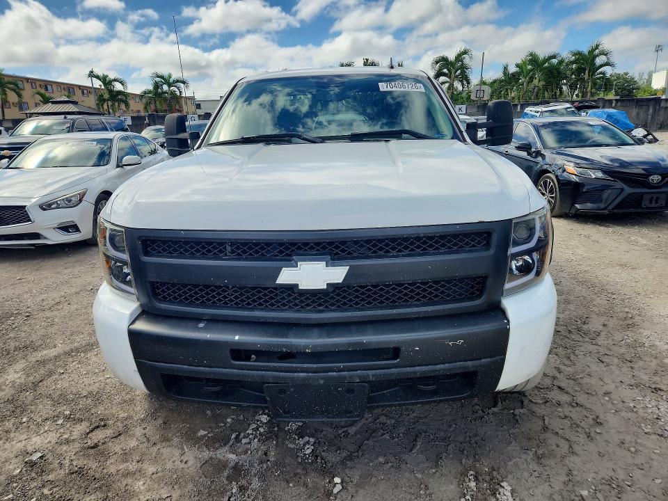 Photo 5 from auction – 2010 CHEVROLET SILVERADO with VIN 1GCSKSE31AZ119156