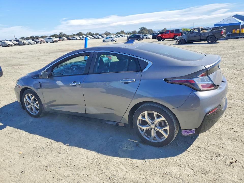 Photo 2 from auction – 2018 CHEVROLET VOLT with VIN 1G1RD6S59JU158833