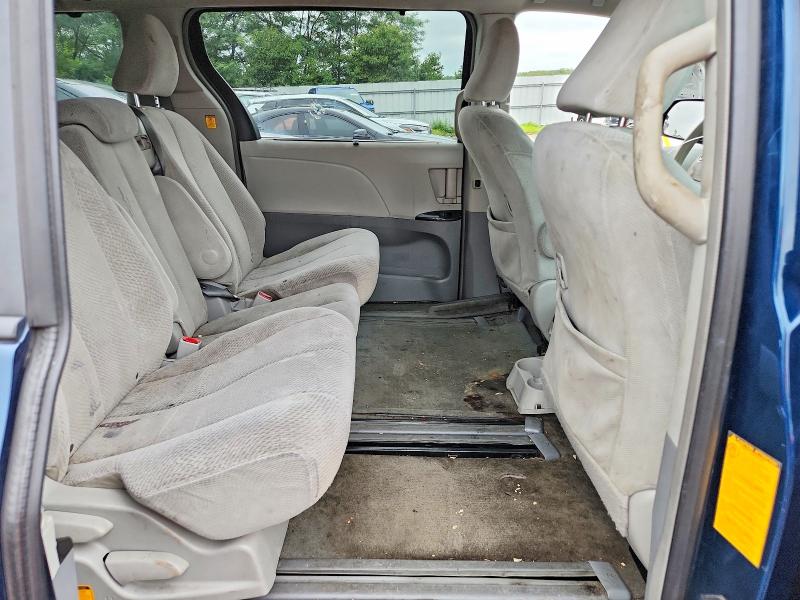 Photo 11 from auction – 2012 TOYOTA SIENNA with VIN 5TDKK3DC8CS249835