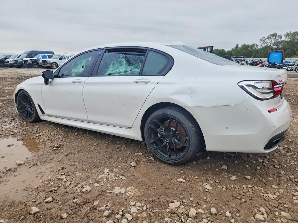 Zdjęcie 2 z aukcji – 2017 BMW 750 z VIN WBA7F2C37HG422832