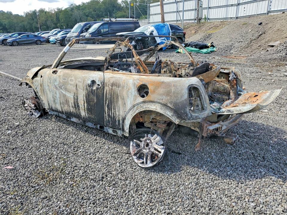 Фото 2 с аукциона – 2014 MINI COOPER с VIN WMWZP3C50ET707632