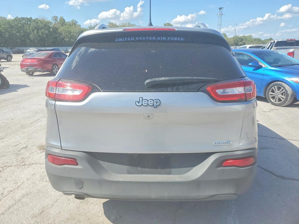Photo 6 from auction – 2018 JEEP CHEROKEE with VIN 1C4PJLLB6JD568824